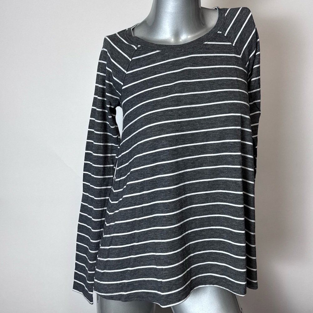 Hollister Grey Striped Flowy Top